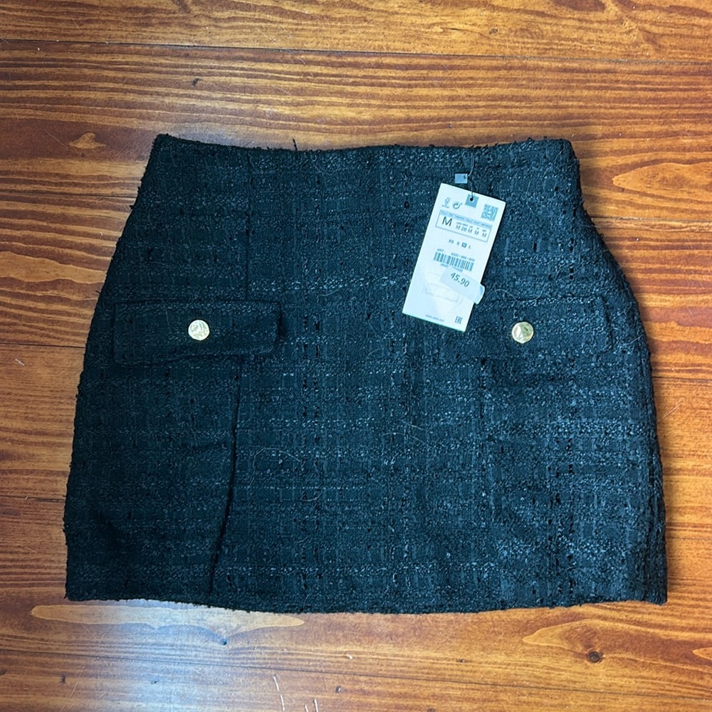 Zara NWT Black Tweed skirt